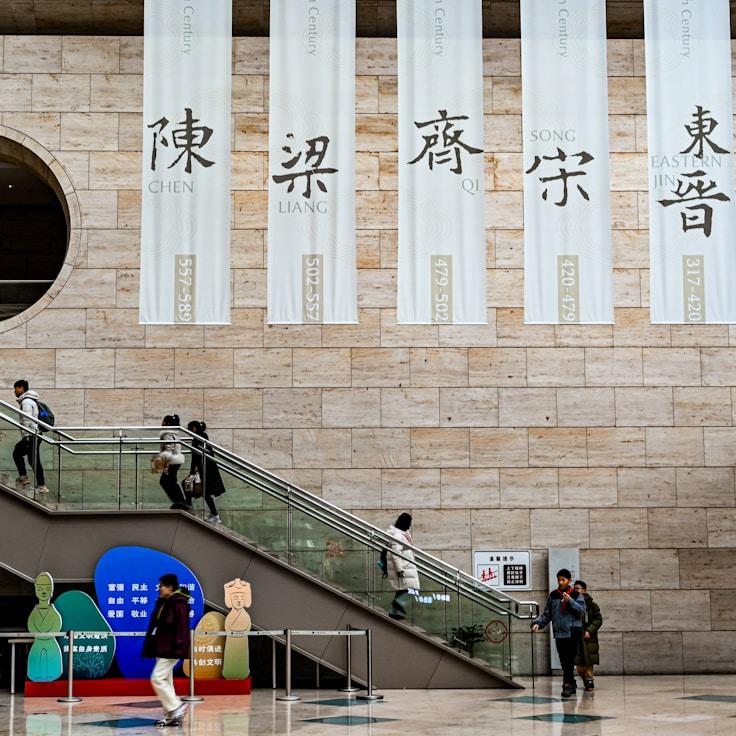 Dining out as an expat family in Spain